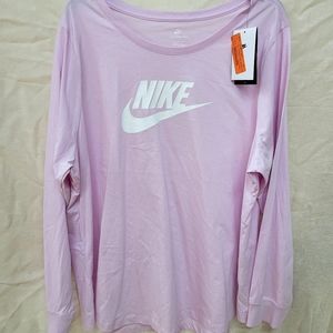 Nike women's pink long sleeve tee 2x